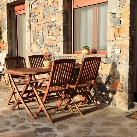 Comfortable With Garden - Casa Con Vista